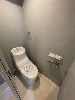 桜新町ヒミコマンション　トイレ